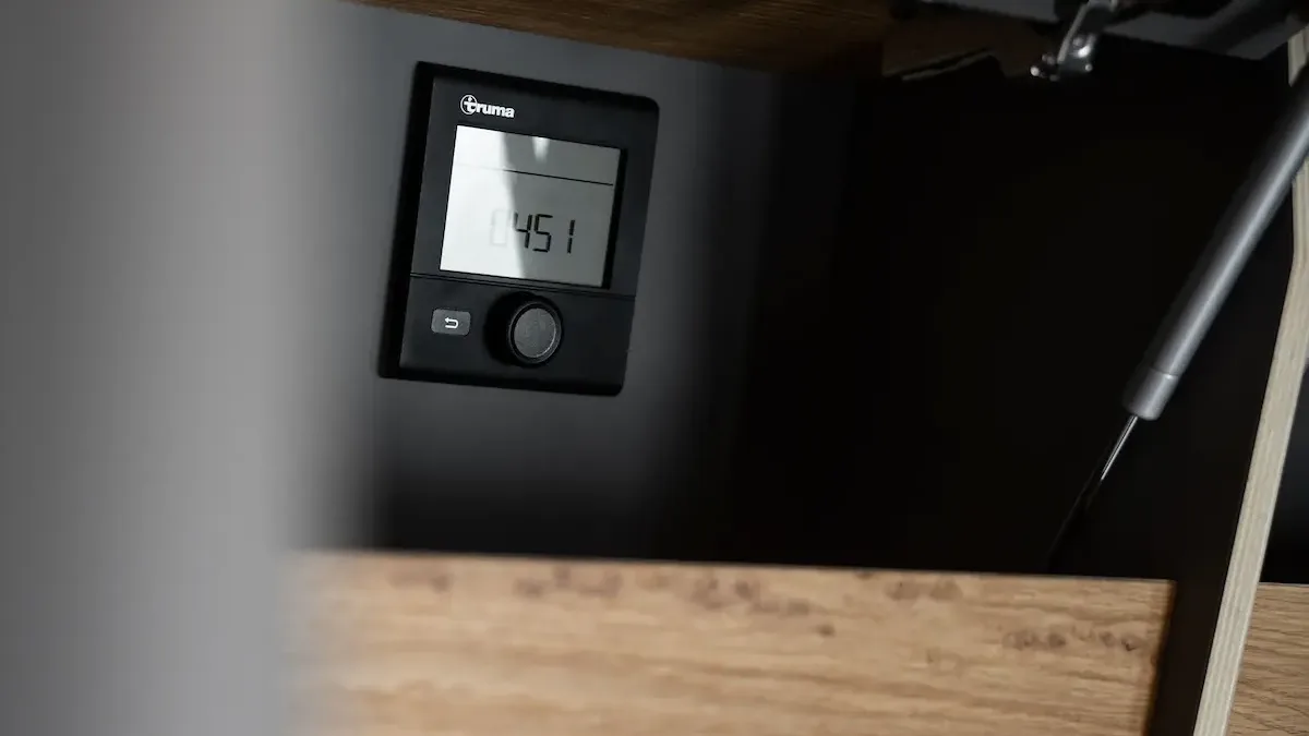 Professionelle Umrüstung von Truma Gas- auf Dieselheizung im Camper bei Biwak Lab